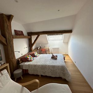 Kamer met een Queen Size Bed